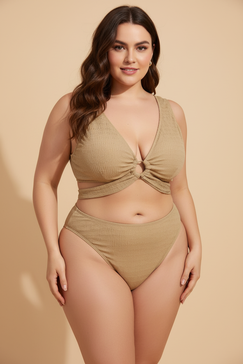 Gouden beige bikini - modelfoto 2