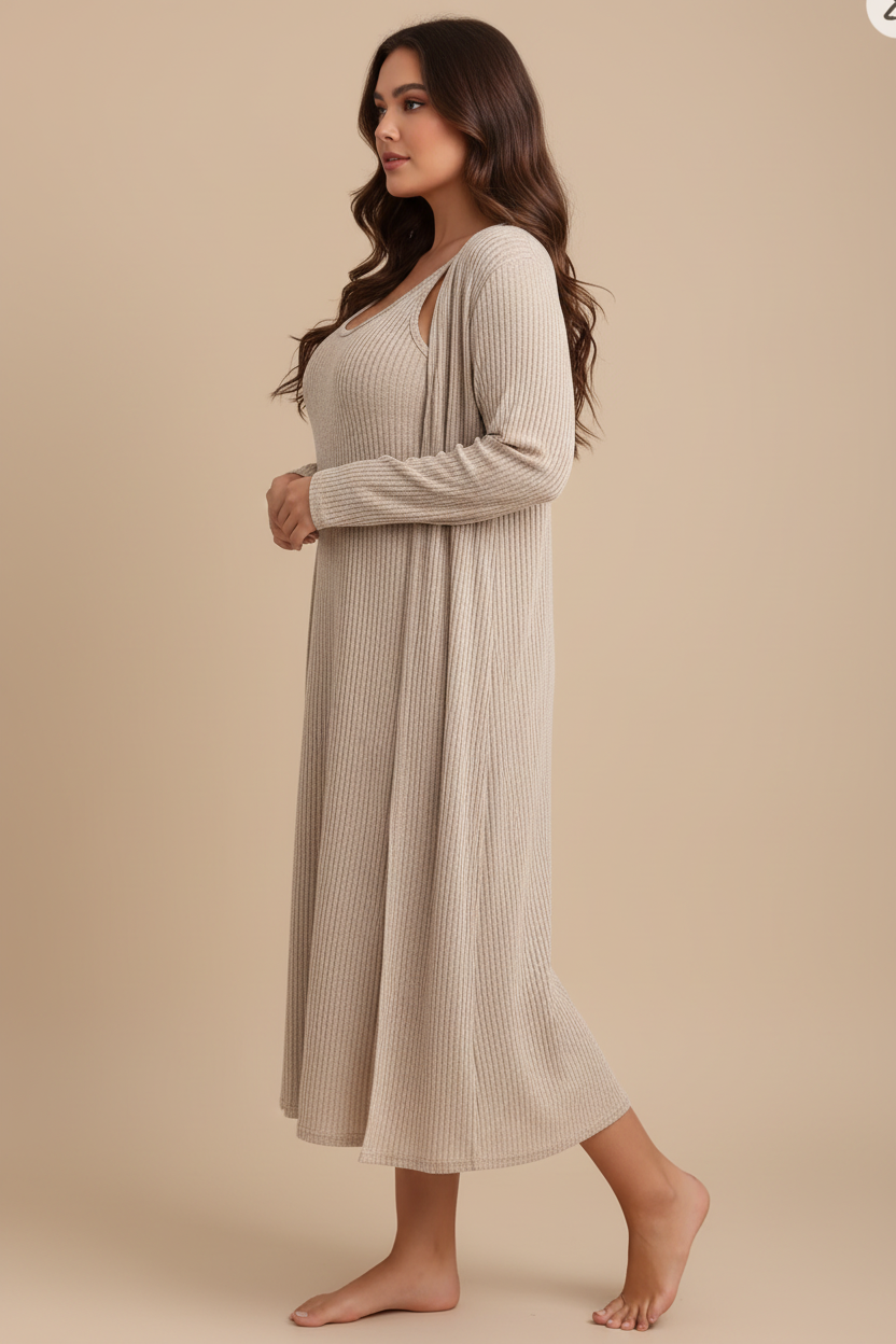 Beige loungewear set - zijkant