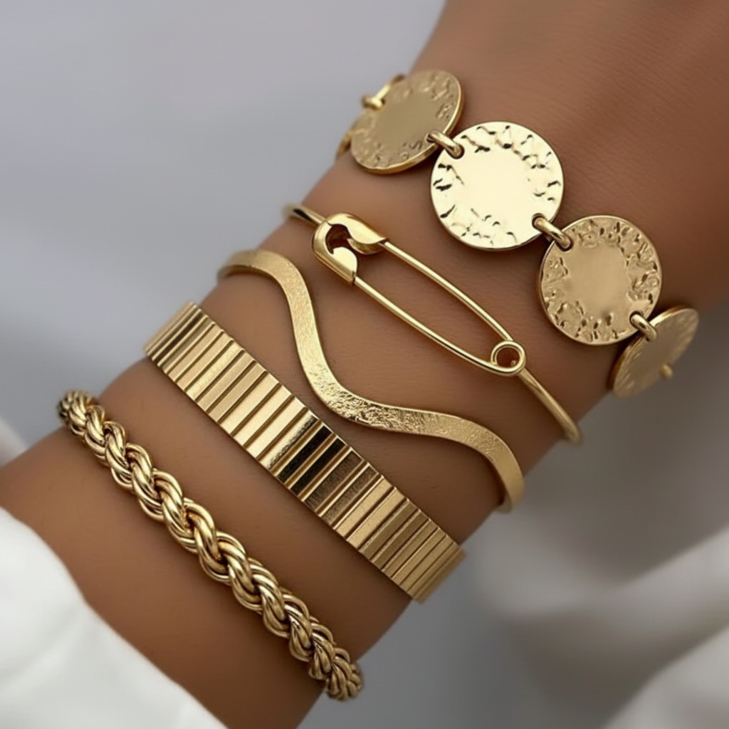 Gouden Armbanden Set - Detail